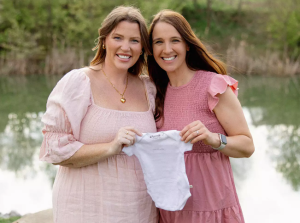 Katlyn and Kaitlyn from the Surrogacy story